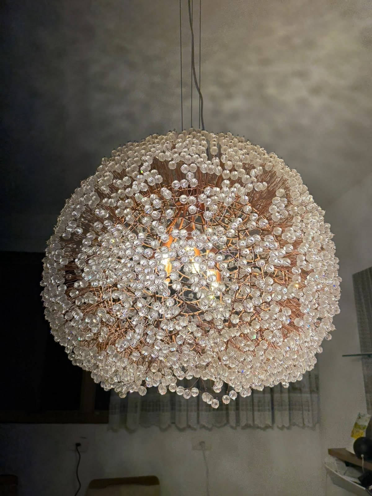 Residência Alto da Boa Vista — Esfera de Cristal em Fios de Cobre